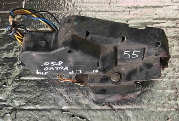 ZAMEK DRZWI LEWY PRZÓD VOLVO 850