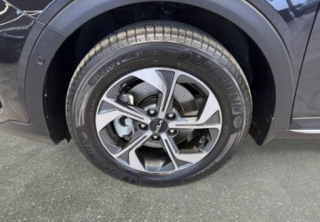 Kia XCeed PHEV Facelifting 1.6 GDi Plug-In 141KM 2023 Kia XCeed VAT 23 Business Line 1.6GDI PHEV 141KM DCT 202324 r., Salon PL, zdjęcie 9