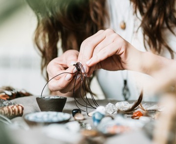 ZESTAW DO ROBIENIA BIŻUTERII KOLCZYKÓW BRANSOLETEK KORALI DIY 2062 szt.