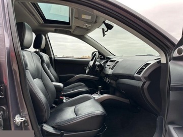 Mitsubishi Outlander II 2.0 MIVEC 147KM 2011 Mitsubishi Outlander 2.0 Intense + 2WD EU5 CVT benzyna 147KM 2011r, zdjęcie 22