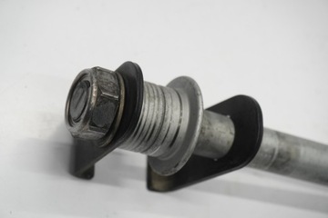 HONDA NC 700 X 12-17 OŚKA OŚ TYŁ