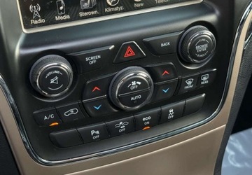 Jeep Grand Cherokee IV Terenowy Facelifting 3.0 CRD 250KM 2016 Jeep Grand Cherokee Salon PL FV23 Pneumatyka ACC Martwe Pole Panorama Skor, zdjęcie 17