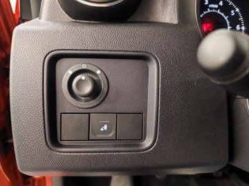 Dacia Duster II SUV Facelifting 1.3 TCe 130KM 2023 Dacia Duster 1.3 Benzyna 130KM, Nawi, Kamera 360, keyless, zdjęcie 17