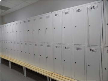 Металлический социально-медицинский шкафчик с 4 отделениями SUS