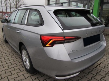 Skoda Octavia IV Kombi 2.0 TDI 150KM 2026 SKODA Octavia Drive Essence 2.0 TDI DSG Combi 150KM 2026, zdjęcie 2