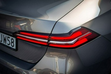 BMW Seria 5 G90-91 2023 BMW 520 xDrive Sedan, Demo - Koła zimowe w cenie!, zdjęcie 8