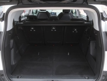 Peugeot 5008 II Crossover 1.2 PureTech 130KM 2017 Peugeot 5008 PureTech 130, Salon Polska, 7 miejsc, zdjęcie 13