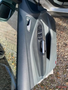 Ford C-MAX II Minivan 1.6 TDCi 115KM 2014 Ford C-MAX 1.6tdci 115 KM 2 x klimatronik przebieg 157tys km zamiana 1.r.g, zdjęcie 23