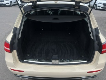 Mercedes Klasa E W213 2019 Mercedes E 220 Automat Bogate wyposażenie 2019, zdjęcie 10
