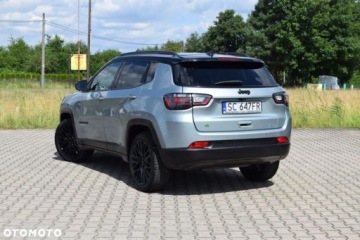 Jeep Compass II 2022 Jeep Compass Jeep Compass 1.5 Benzyna 130KM, zdjęcie 4