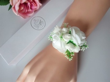 K 100 Ручной букет Котыльон в коробке ПРИЧИНЕНИЕ