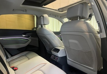 Audi Q8 e-tron 114kWh 408KM 2023 Audi Q8 Sportback e-tron Sportback 55 Salon Polska ASO FV23 R CARS Warszawa, zdjęcie 13