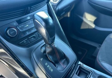 Ford Kuga II SUV Facelifting 2.0 TDCi 180KM 2017 Ford Kuga 2.0 TDCI 180 KM 4x4 automat ST-Line pakiety 2.0 Diesel 180KM, zdjęcie 9