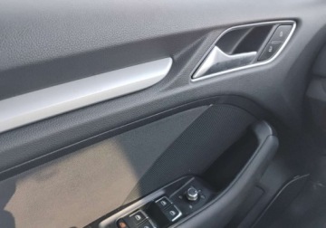 Audi A3 8V Hatchback 3d 1.6 TDI clean diesel 110KM 2015 Audi A3 Sportback 112015r, 1.6 TDI. Uszkodzony prawy przod. Poobijany. Jez, zdjęcie 9