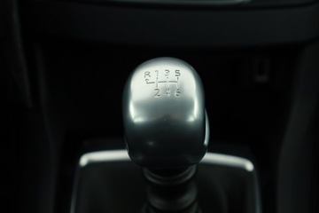 Peugeot 308 II SW Facelifting 1.2 PureTech 110KM 2019 Peugeot 308 1.2 PureTech, Salon Polska, zdjęcie 12