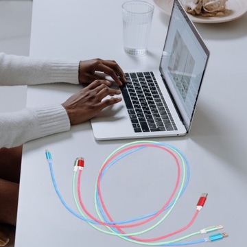Светодиодный кабель для зарядки USB-кабель Линия передачи данных