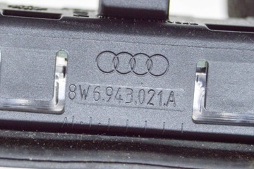 AUDI Q2 35 TFSI SVĚTLO TABULKY SPZ 8W6943021A 2022