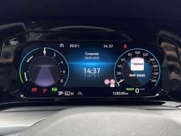 Volkswagen Golf VIII Hatchback Plug-In-Hybrid 1.4 TSI 204KM 2022 Volkswagen Golf eHybrid 204KM Style Side Assist Nawigacja ergoActive S, zdjęcie 18