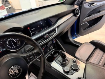 Alfa Romeo Stelvio SUV 2.2 JtdM-2 210KM 2017 Alfa Romeo Stelvio 2.1 Diesel 210KM, zdjęcie 26