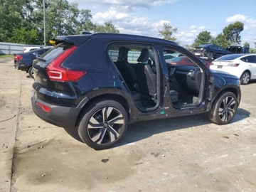 Volvo XC40 2024 Volvo XC 40 Plus 2024 2.0l 2.0 Benzyna 194KM, zdjęcie 2