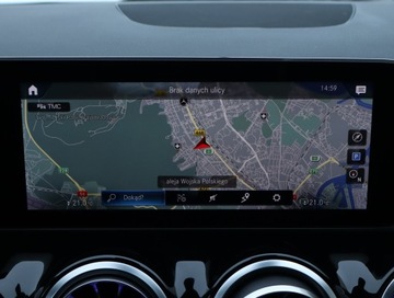 Mercedes GLA II Off-roader 1.3 200 163KM 2020 Mercedes GLA GLA 200, Salon Polska, Serwis ASO, zdjęcie 15