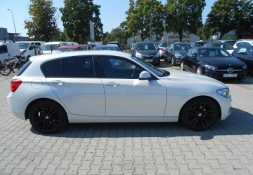 BMW Seria 1 F20-F21 2015 BMW Seria 1 BMW SERIA 1 II (F20F21) 1.4 benzyna 136 KM 1.5 Benzyna 136KM, zdjęcie 3