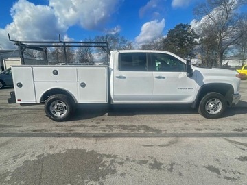 Chevrolet Silverado II 2024 Chevrolet Silverado 2024 CHEVROLET SILVERADO K2500 HEAVY DUTY 6.6 Benzyna, zdjęcie 4
