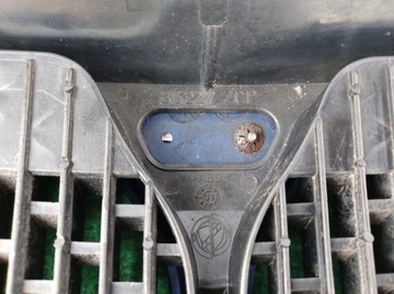 LANCIA Y YPSILON 00-03 ROK MŘÍŽKA MASKA ORIGINÁLNÍ