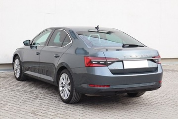 Skoda Superb III Liftback Facelifting 1.5 TSI 150KM 2020 Skoda Superb 1.5 TSI, Salon Polska, 1. Właściciel, zdjęcie 3