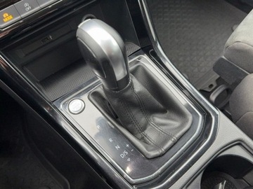 Volkswagen Touran III 2.0 TDI 150KM 2020 Volkswagen Touran 2.0 Diesel 150KM, zdjęcie 15