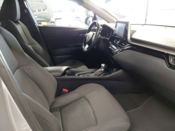 Toyota C-HR I Crossover Facelifting 1.8 Hybrid 122KM 2023 Toyota C-HR 1.8 Hybrid GPF Comfort TOYOTA C-HR 1.8, zdjęcie 8