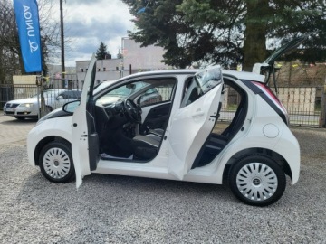 Toyota Aygo II Hatchback 5d 1.0 VVT-i 69KM 2016 Toyota Aygo 1.0 70 KM Org Przebieg Ładny Stan, zdjęcie 24