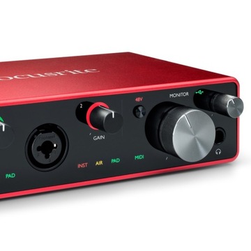 Аудиоинтерфейс Focusrite Scarlett 4i4 3Gen