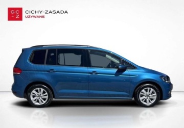 Volkswagen Touran III 2.0 TDI 150KM 2023 Volkswagen Touran Comfortline 2.0TDI 150KM DSG Led Hak Navi ACC Masaz Alu, zdjęcie 5