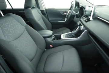 Toyota RAV4 V SUV 2.5 Hybrid Dynamic Force 218KM 2022 Toyota RAV 4 2.5 Hybrid, Salon Polska, Serwis ASO, zdjęcie 6