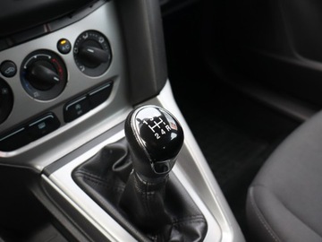 Ford Focus III Hatchback 5d facelifting 1.0 EcoBoost 100KM 2014 Ford Focus 1.0 EcoBoost, Navi, Klima, Tempomat, zdjęcie 12