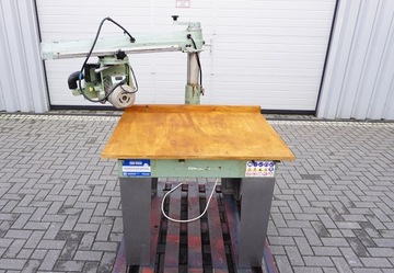 ТОРЦОВАЯ ПИЛА DEWALT ДВИГАТЕЛЬ: 2,2 кВт СТОЛЕШНЯ: 950x700 мм