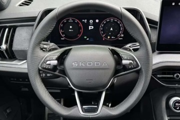 Skoda Kodiaq II 2026 Skoda Kodiaq Kamera wielofukcjyna Pakiet Winter Podgrzewane fotele 2.0, zdjęcie 16