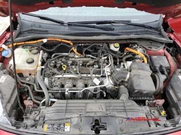 Ford Kuga III 2020 Ford Kuga 2020 r. ,2,5L ESCAPE TITANIUM 2.5 Hybryda 200KM, zdjęcie 10