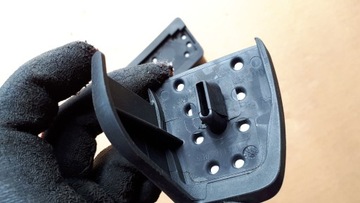 A3 8Y NAKŁADKI NA PEDAŁY CHROM MANUAL UK