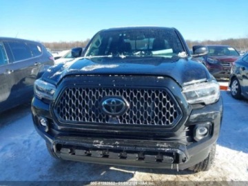 Toyota Tacoma II 2023 Toyota Tacoma Limited, 2023r., 4x4, 3.5L 3.5 Benzyna 278KM, zdjęcie 4