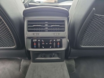 Audi Q7 II SUV Facelifting  3.0 55 TFSI 340KM 2025 Audi Q7 noktowizja, head up, hak, wentylacja foteli, aktywny tempomat, mat, zdjęcie 30