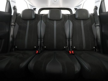 Peugeot 5008 II Crossover 1.5 BlueHDI 130KM 2018 Peugeot 5008 7os. Automat Virtual Navi Kamera, zdjęcie 17