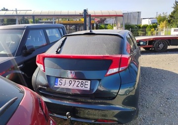 Honda Civic IX Hatchback 5d 2.2 i-DTEC 150KM 2012 Honda Civic 2012r 2.2.CDI. Uszkodzony przod. 2.2 Diesel 150KM, zdjęcie 19