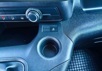 Peugeot Rifter Standard 1.5 BlueHDI 102KM 2020 Peugeot Rifter Peugeot Rifter 1.5 BlueHDI Active Pack SampS 1.5 Diesel, zdjęcie 25