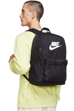 Sportowy plecak NIKE miejski Heritage