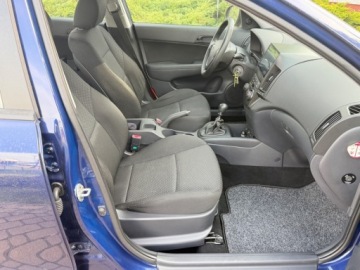 Hyundai i30 I Hatchback 1.4 109KM 2008 Hyundai i30 1.4 109KM Klima Tablet Kamera cofania GPS Sprawdz 1.4, zdjęcie 5