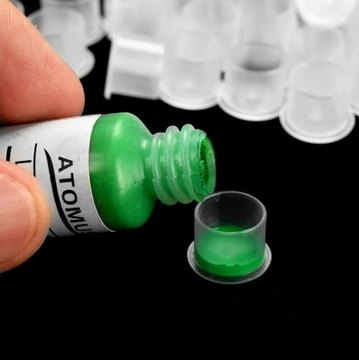 100х ПИГМЕНТНЫХ ЧАШЕК ДЛЯ ТАТУ-ЧЕРНИЛ С ПОДСТАВКОЙ PRIMA DERMA