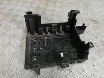 Opel Karl PODSTAWA OBUDOWA AKUMULATORA