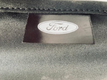POLIČKA ZADNÍ FORD KUGA MK3